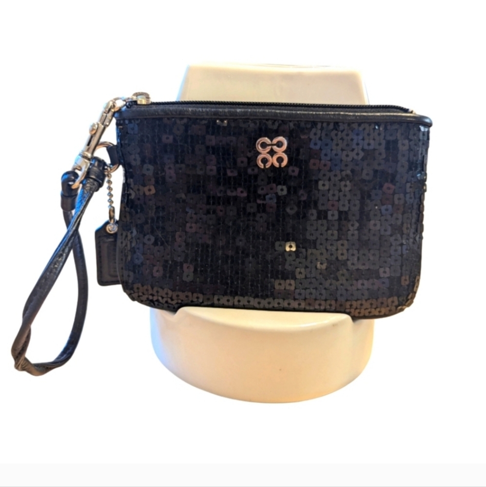 COACH Evening Party Sequins Small Wristlet - Limited Edition - LIKE NEW